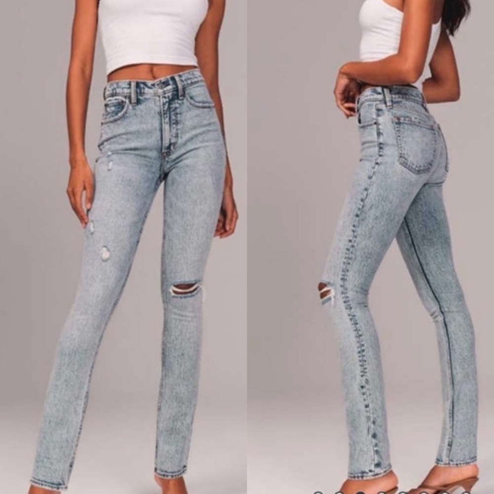 A&F 90s High Rise Skinny Jeans Light Acid Wash Size 28/6 Short
